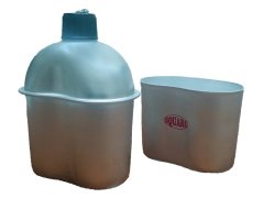 Square 930Cv Taslı Matara (Kamuflaj Kılıflı)